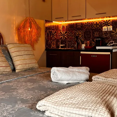 Agape * 新马尔马拉斯